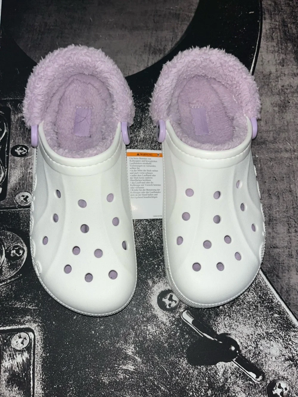 NWT CROCS